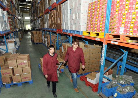感官检验师:舌尖上的检测艺术 良品铺子工厂溯源实录