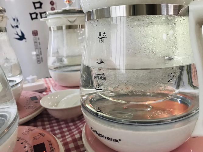 华飞虎,公司经营范围包括:销售:预包装食品,散装食品,办公